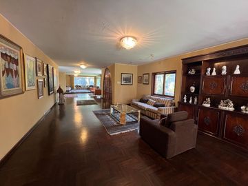 VENTA CASA  970 M2 - CHACARILLA – SURCO – HERMOSA