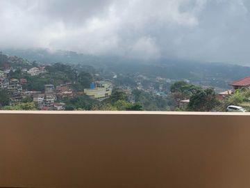 Luxury House for Sale with Overlooking Mountain View in Baguio City