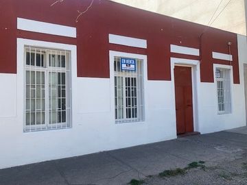 VENDEMOS GRAN CASA EN QUINTA NORMAL
