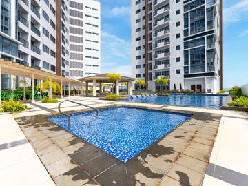 New Modern Condo: One Manchester Place Mactan Newtown with Stunning Ocean View