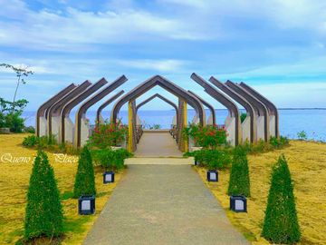New Modern Condo: One Manchester Place Mactan Newtown with Stunning Ocean View