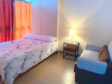 New Modern Condo: One Manchester Place Mactan Newtown with Stunning Ocean View