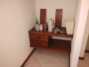 VENTA DE EDIFICIO SEMI NUEVO EN AV. SOLIDARIDAD POR SORIANA RIO, VARIAS OFICINAS, O LOFTS, ESTACIONAMIENTO