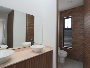 Casa Nueva en Venta en Cañadas del bosque Morelia