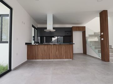 Casa Nueva en Venta en Cañadas del bosque Morelia