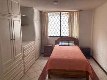 CASA RENTERA, SANGOLQUI. inchalillo