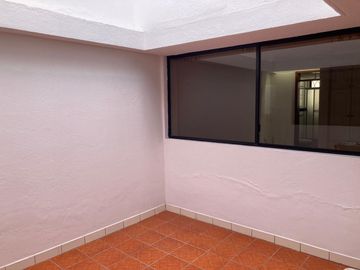 CASA RENTERA, SANGOLQUI. inchalillo
