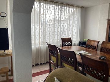 CASA RENTERA, SANGOLQUI. inchalillo