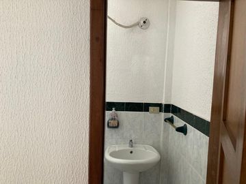 CASA RENTERA, SANGOLQUI. inchalillo