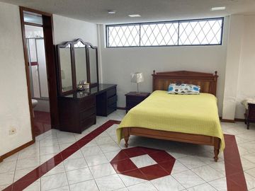 CASA RENTERA, SANGOLQUI. inchalillo
