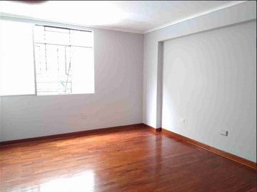 Alquiler de Oficina, Local, Consultorio, Hostel, Jr Berlín, Miraflores, Lima