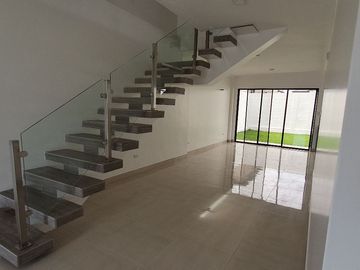 Casa en venta de estreno Ciudad Celeste Etapa Estribor