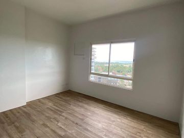CASA MIRA TOWERS-BACOLOD - 1 BR UNIT
