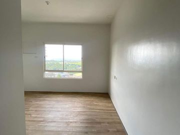CASA MIRA TOWERS-BACOLOD - 1 BR UNIT