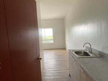 CASA MIRA TOWERS-BACOLOD - 1 BR UNIT