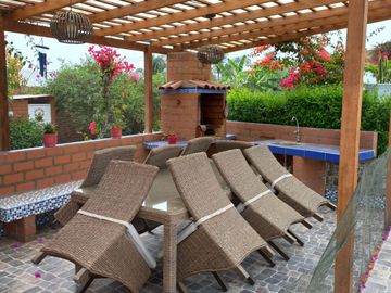 Venta Casa de Campo: Comodidad, Naturaleza y Espacios Acogedores en Pachacamac