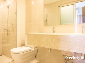 Rush Sale!  2BR Unit in St. Moritz Private Estate Mckinley West Taguig