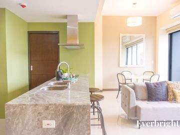 Rush Sale!  2BR Unit in St. Moritz Private Estate Mckinley West Taguig