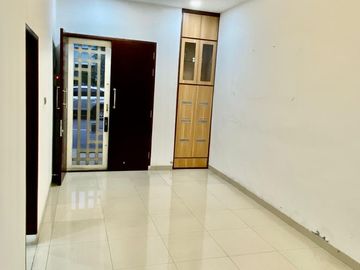 Rumah Mewah 2 Lantai Di Cemara Indah Dekat Tol Tanjung Mulia
