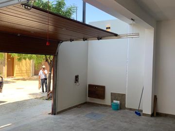 VENTA DE CASA DE DOS PISOS EN ESTRENO  EN BOULEVARD PARK PLAZA - PIURA