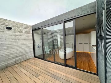 Moderna casa en Cedros Tres Marìas (junto a Varmond School)