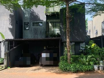 DIJUAL RUMAH PERUMAHAN (Semi Furnished) OZONE RESIDENCE BINTARO JAKARTA SELATAN.
