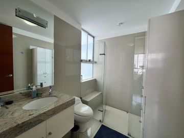 Venta De Casa Moderna En Condominio Privado – Sol De La Molina