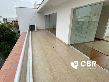 VENDO DÚPLEX DE ESTRENO EN SURCO