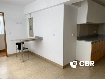 VENDO DÚPLEX DE ESTRENO EN SURCO