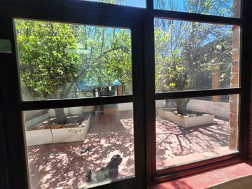 Casa de una planta para Remodelar en Av Hidalgo, Colonia San Bernardino.