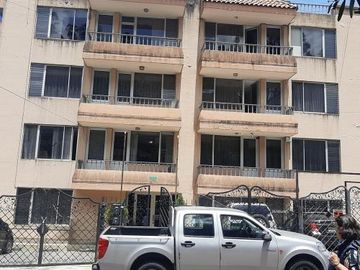 DEPARTAMENTO en venta, Av Eloy Alfaro, 3 dormitorios, estacionamiento, piscina