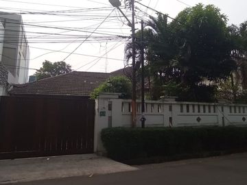 For Rent 1 Floor Large House with Garden & Pool, in Cipete, South Jakarta