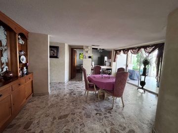 Casa en venta de uso de suelo mixto en Colonia Modelo