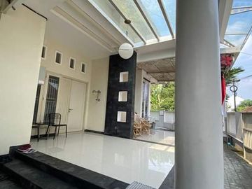 DIJUAL RUMAH MEWAH HOOK ISTIMEWA DI BAKUNGAN WEDOMARTANI