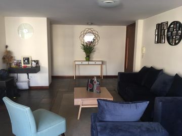 Casa Rentera o Terreno con Potencial en Venta en La Paz Iñaquito