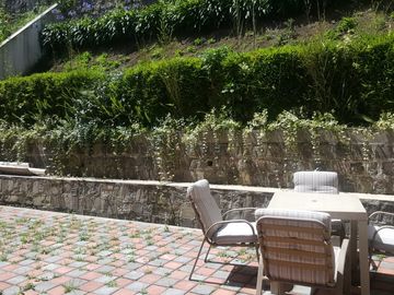 Casa Rentera o Terreno con Potencial en Venta en La Paz Iñaquito