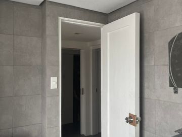 3 BEDROOMS CONDO IN TIMOG AVE NEAR MRT STATION, MALLS AND SCHOOLS