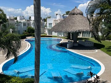 Venta casa 3 recámaras terrarium residencial en Acapulco Diamante