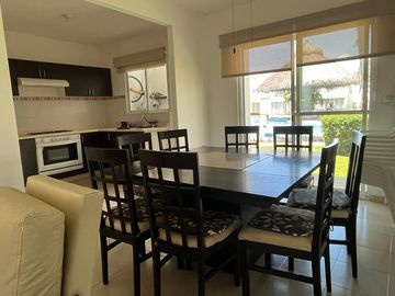 Venta casa 3 recámaras terrarium residencial en Acapulco Diamante