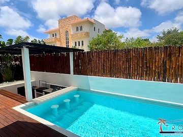 ESPECTACULAR CASA EN CANCUN COUNTRY CLUB