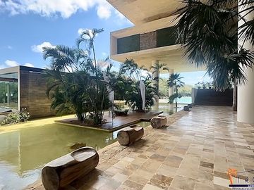 ESPECTACULAR CASA EN CANCUN COUNTRY CLUB
