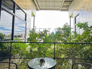 Modern Loft Style 2 Storey House for Sale or Rent near Airport