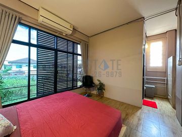 Modern Loft Style 2 Storey House for Sale or Rent near Airport