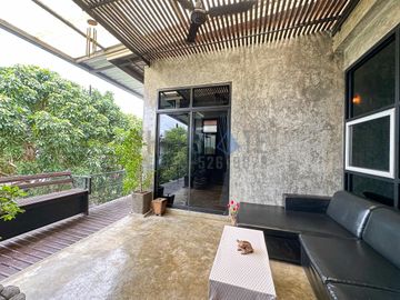 Modern Loft Style 2 Storey House for Sale or Rent near Airport