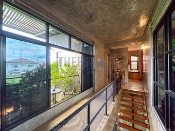 Modern Loft Style 2 Storey House for Sale or Rent near Airport