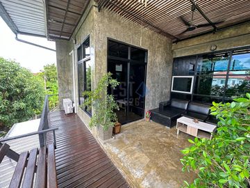 Modern Loft Style 2 Storey House for Sale or Rent near Airport