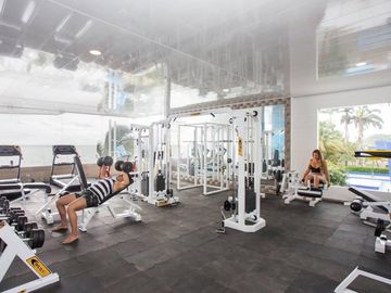 VENDO EXCELENTE DEPARTAMENTO EN LA PLAYA DE TONSUPA EN GRAN DIAMOND BEACH