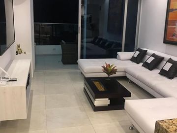 VENDO EXCELENTE DEPARTAMENTO EN LA PLAYA DE TONSUPA EN GRAN DIAMOND BEACH