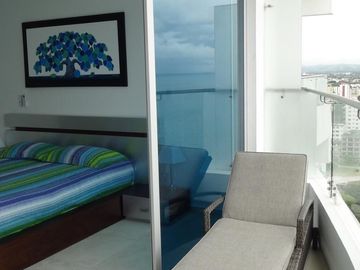 VENDO EXCELENTE DEPARTAMENTO EN LA PLAYA DE TONSUPA EN GRAN DIAMOND BEACH