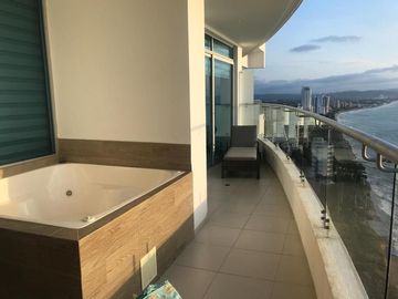 VENDO EXCELENTE DEPARTAMENTO EN LA PLAYA DE TONSUPA EN GRAN DIAMOND BEACH